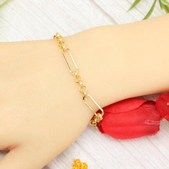 "Trendy Handmade Bracelet – A Thoughtful Gift for Girls & Women | UNVRC1533 - Picture 9 of 10